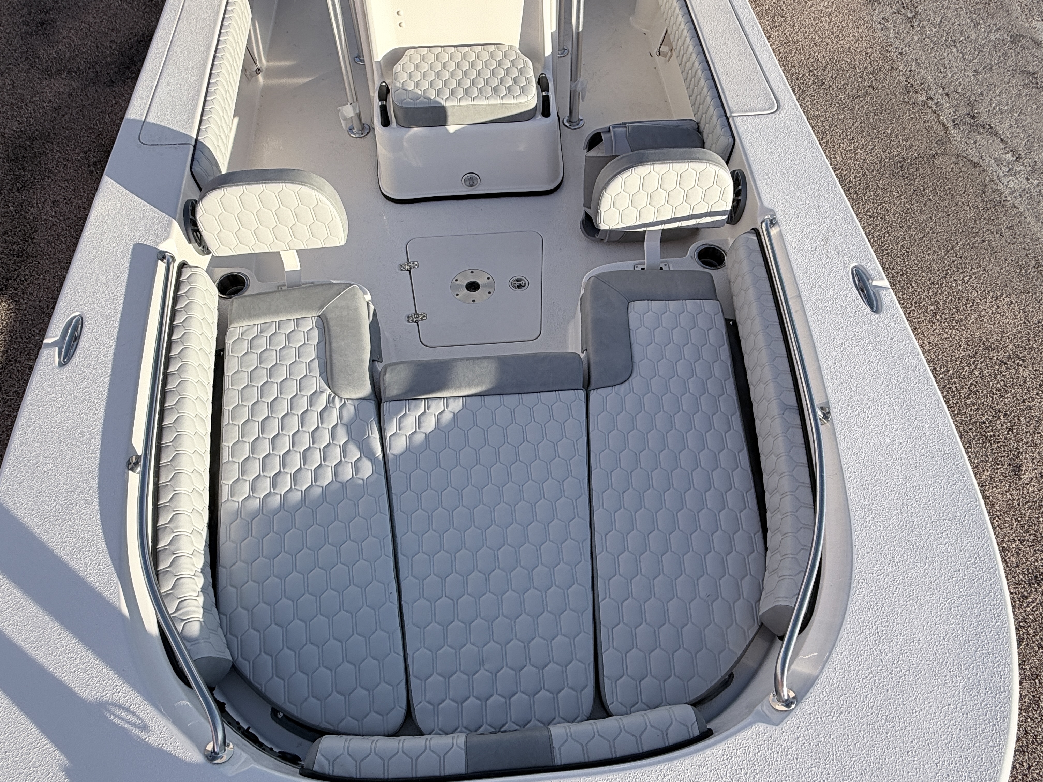 2026 Carolina Skiff 24 Ultra Elite - Image 10