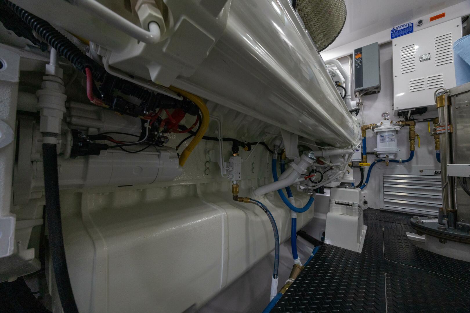 2025 Viking 82 Convertible - Image 57
