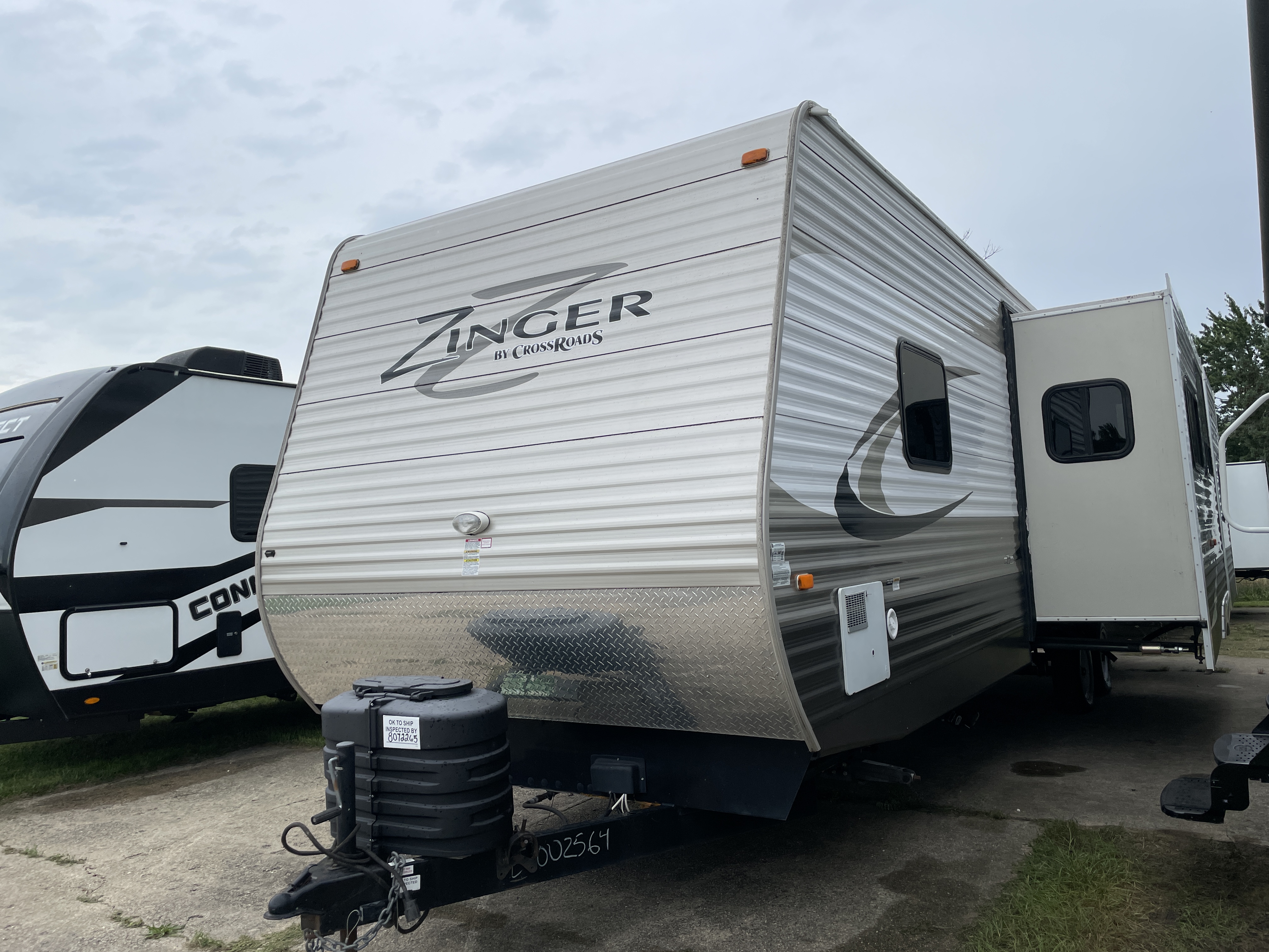 2014 CrossRoads Zinger ZT33BH - Image 6