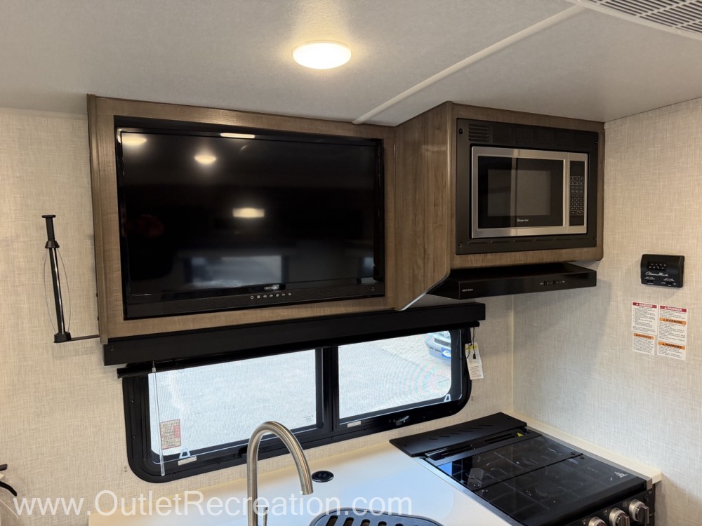 2023 ROCKWOOD MINI LITE 2204S - Image 10
