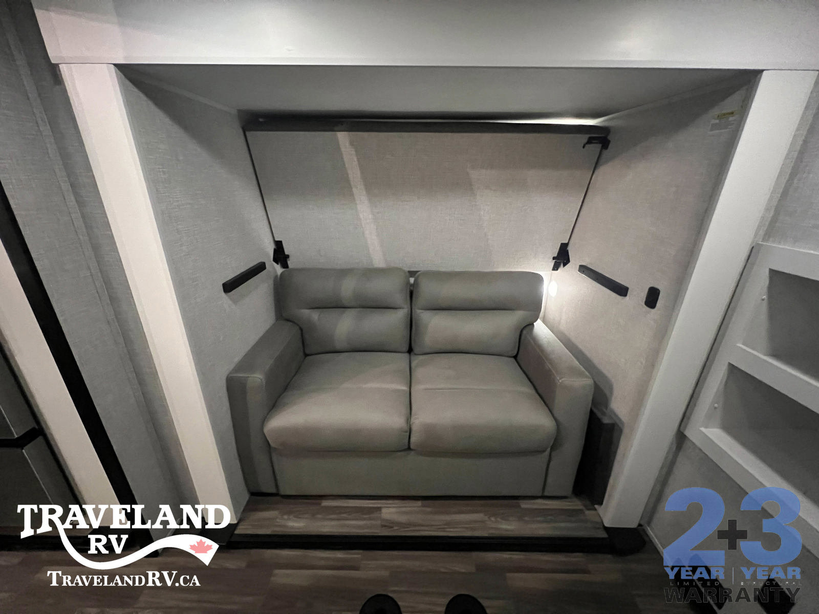 2025 Jayco North Point 377RLBH - Image 19