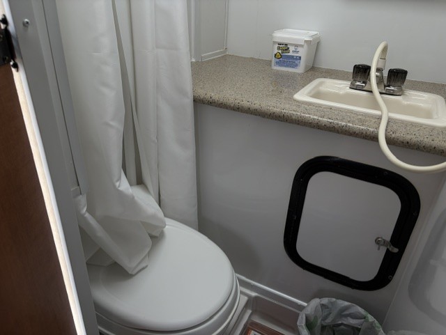 2014 Palomino Maverick 2902 - Image 10
