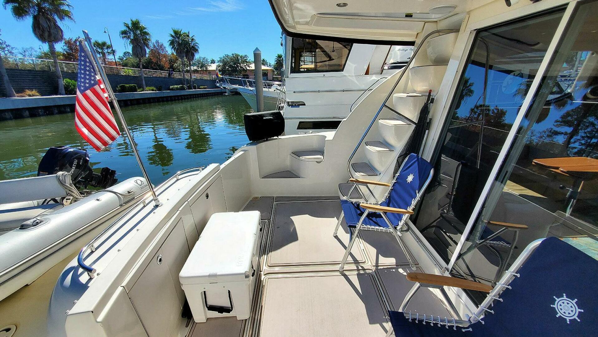 2004 Meridian 411 Sedan Bridge - Image 8