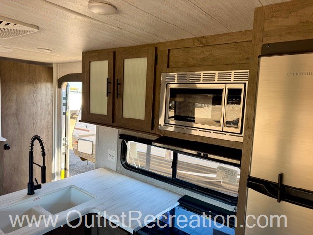 2022 Forest River Salem 31KQBTS - Image 18