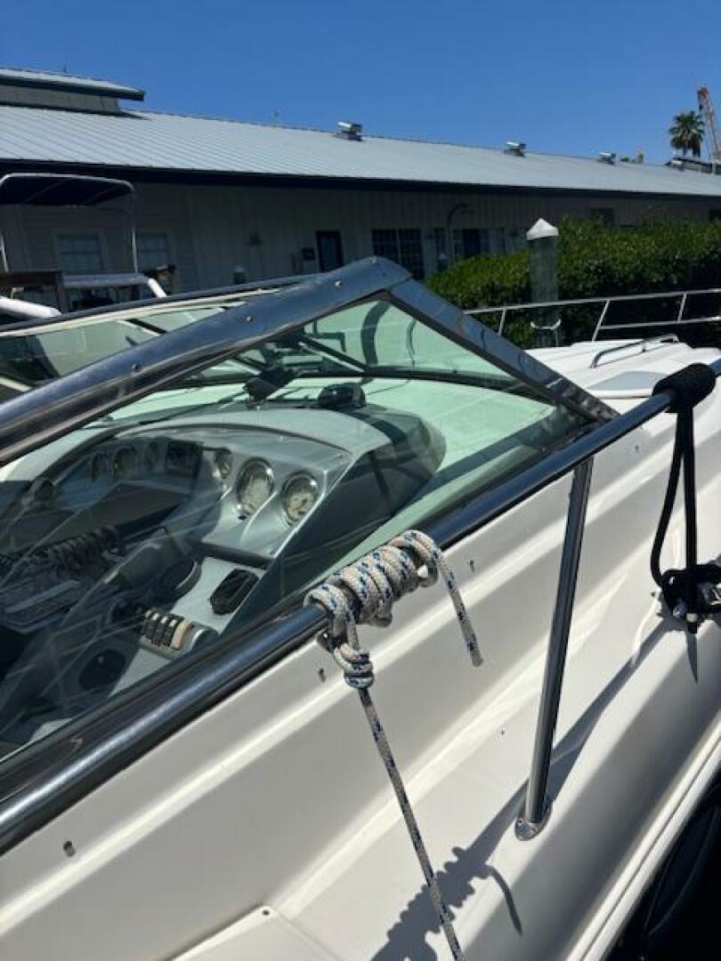 2007 Monterey 350 Sport Yacht - Image 14
