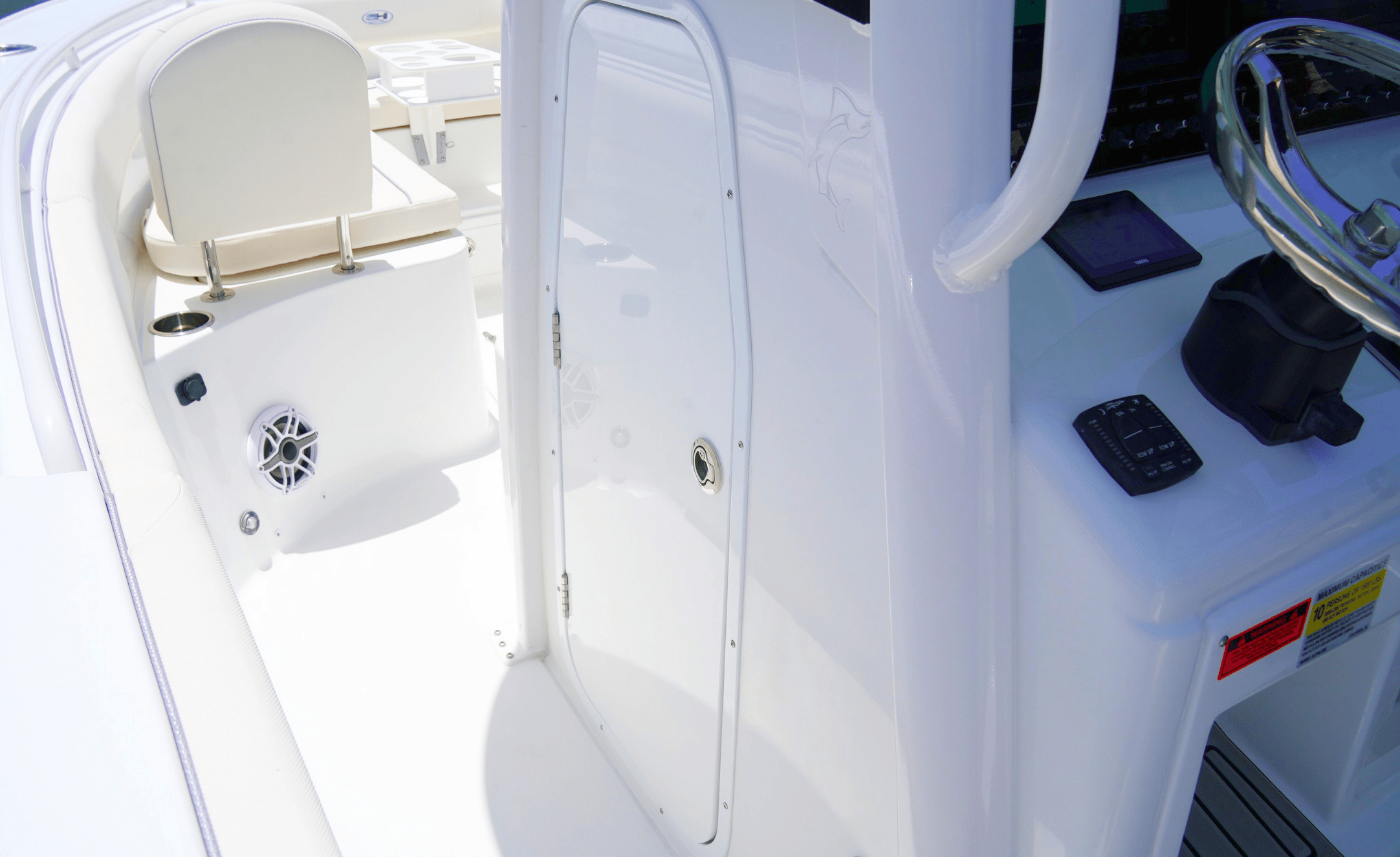 2027 SEA HUNT ULTRA 255SE - Image 31