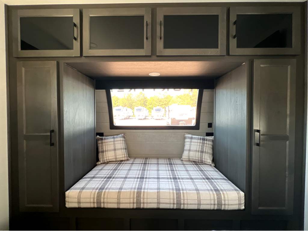 2026 VENTURE RV SPORTTREK 272VRK - Image 22