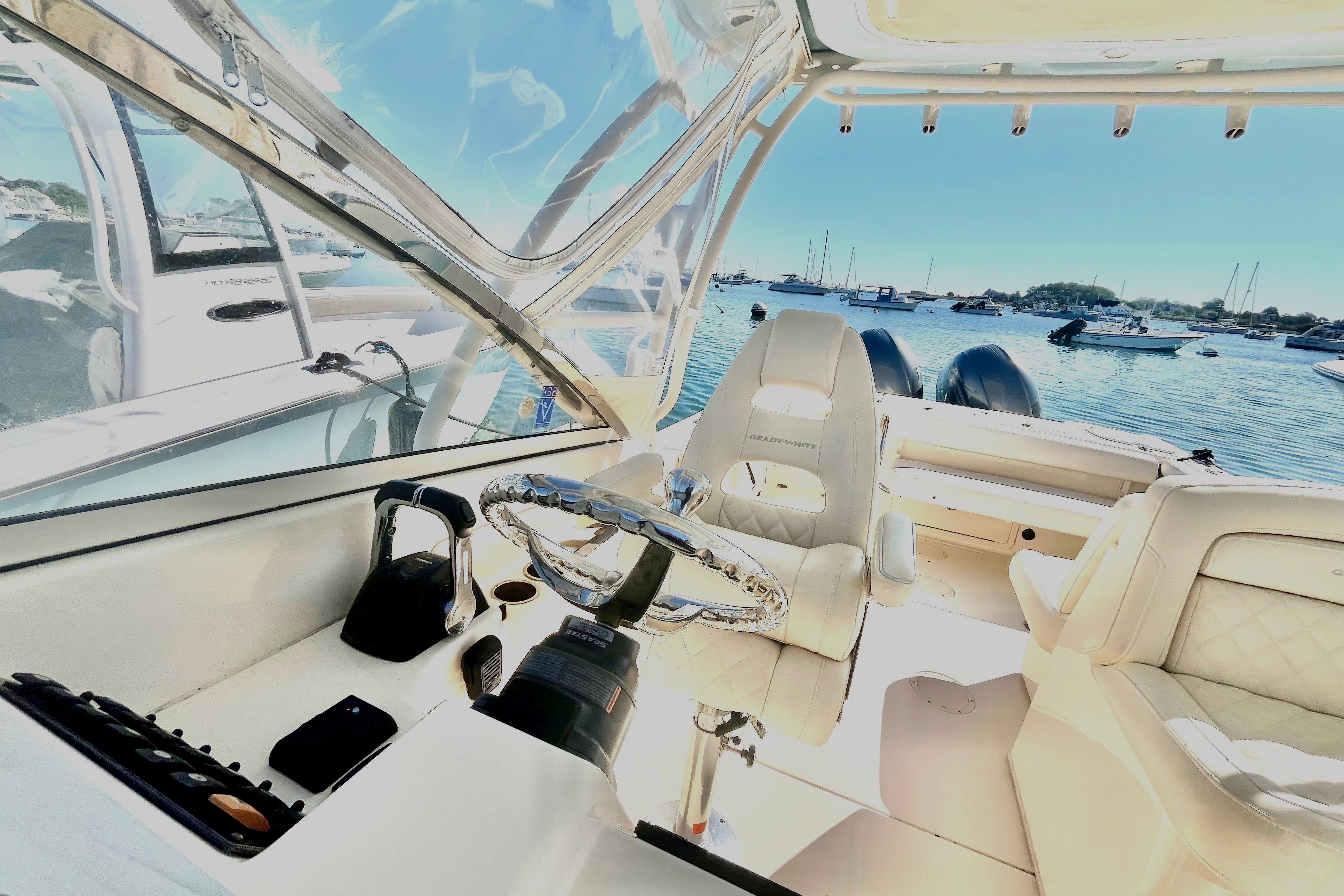 2018 Grady-White Freedom 275 - Image 29