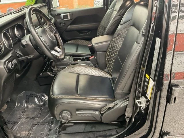 2022 Jeep Gladiator Crew Cab High Altitude 4WD - Image 14