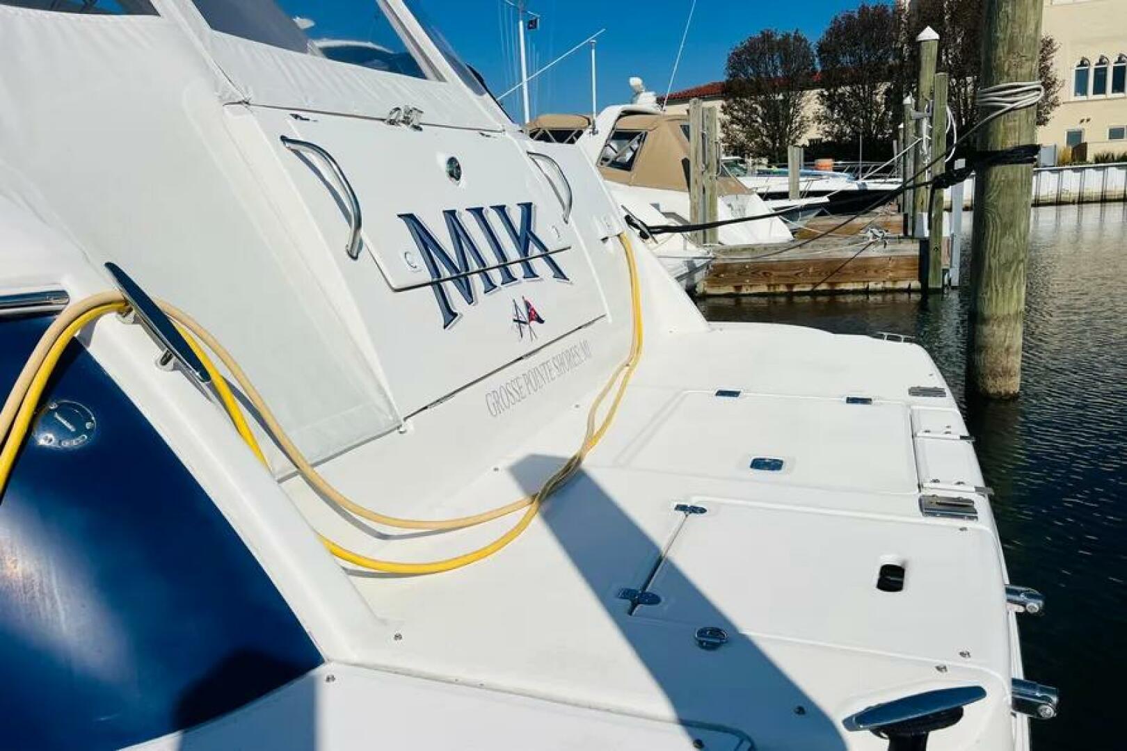 2006 Cruisers Yachts 420 Express - Image 7
