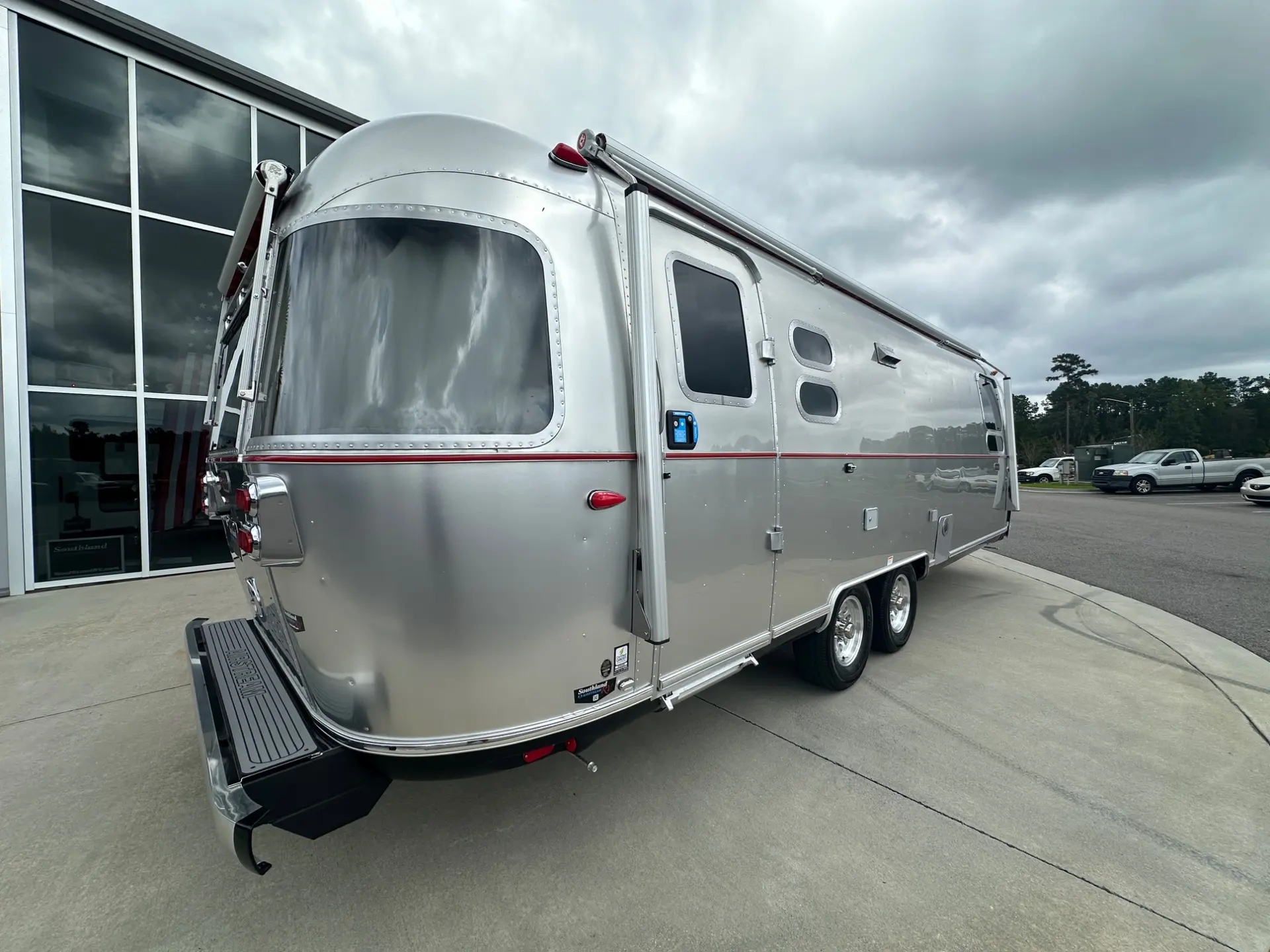 2027 Airstream Stetson +6666 SE 27FBQ - Image 5