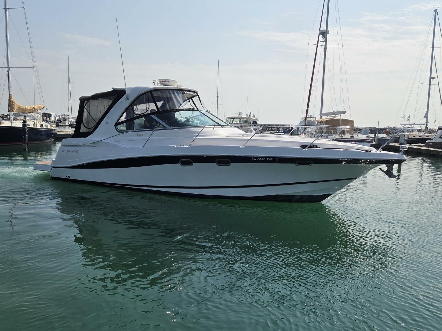 2008 Four Winns 378 Vista - Image 3