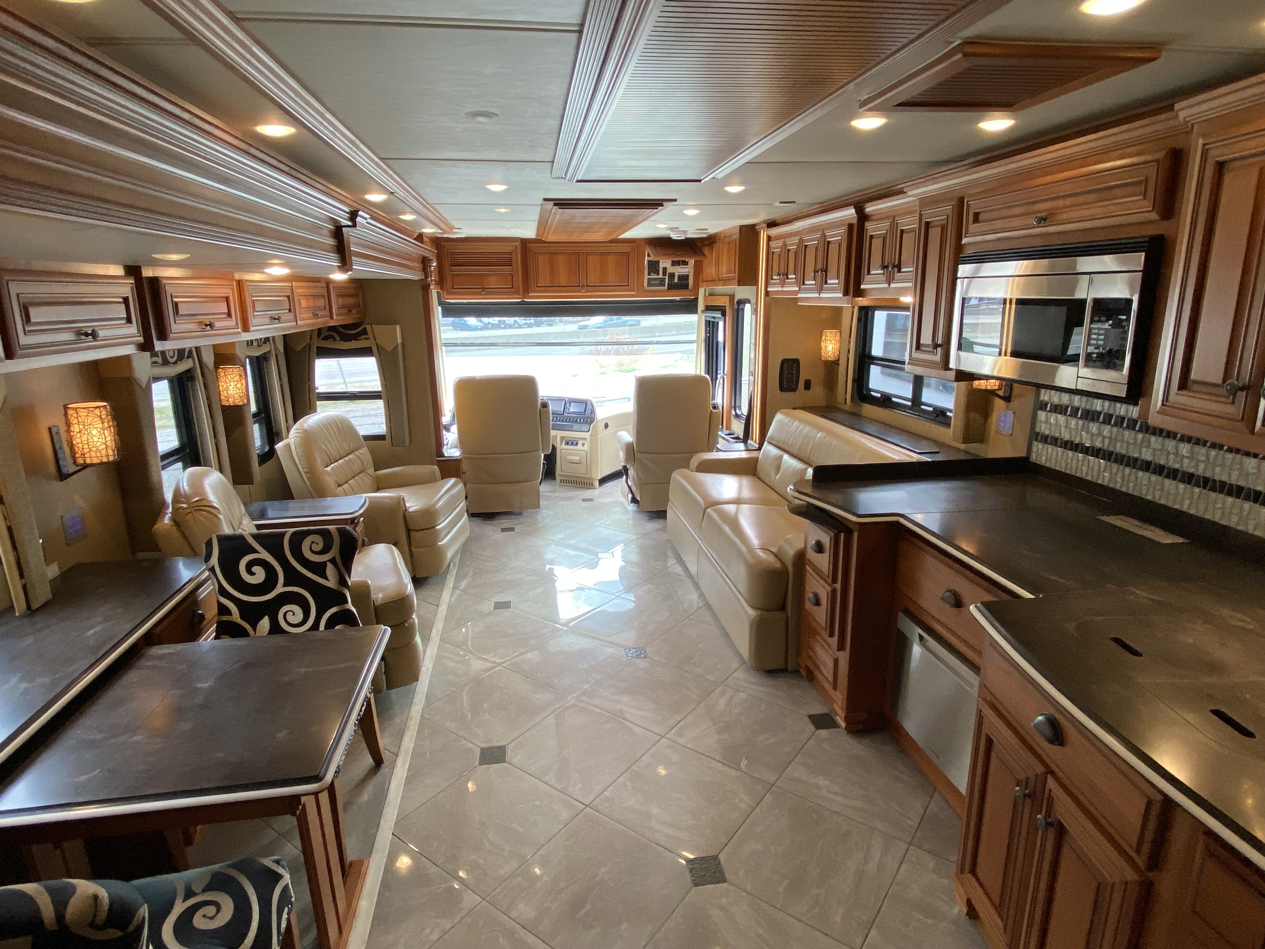 2016 NEWMAR DUTCH STAR DSDP 4018 - Image 3