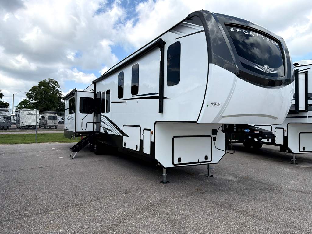 2027 VENTURE RV SPORTTREK 363VFR - Image 1