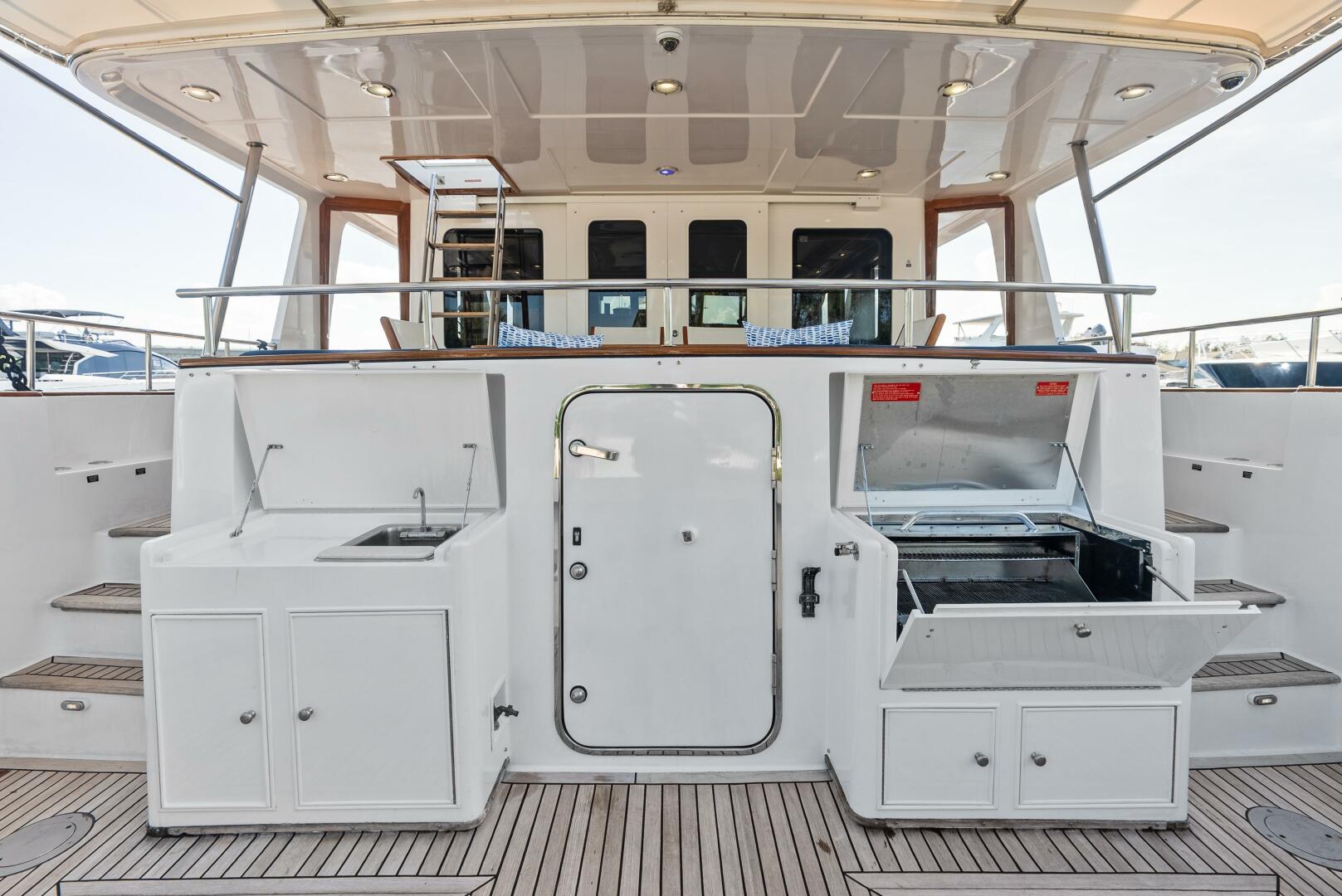 2005 Grand Banks 72 Aleutian RP - Image 65