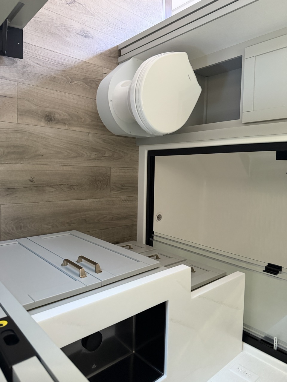 2027 Brinkley RV Model Z 3420 - Image 28