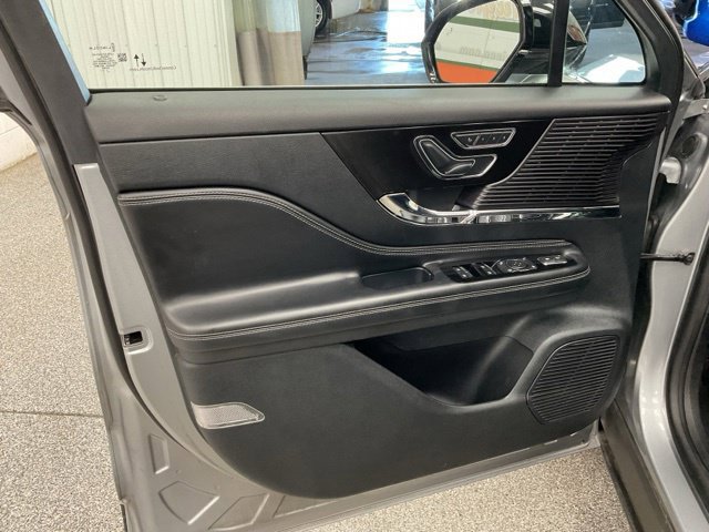 2021 Lincoln Corsair Utility 4D 2WD - Image 11