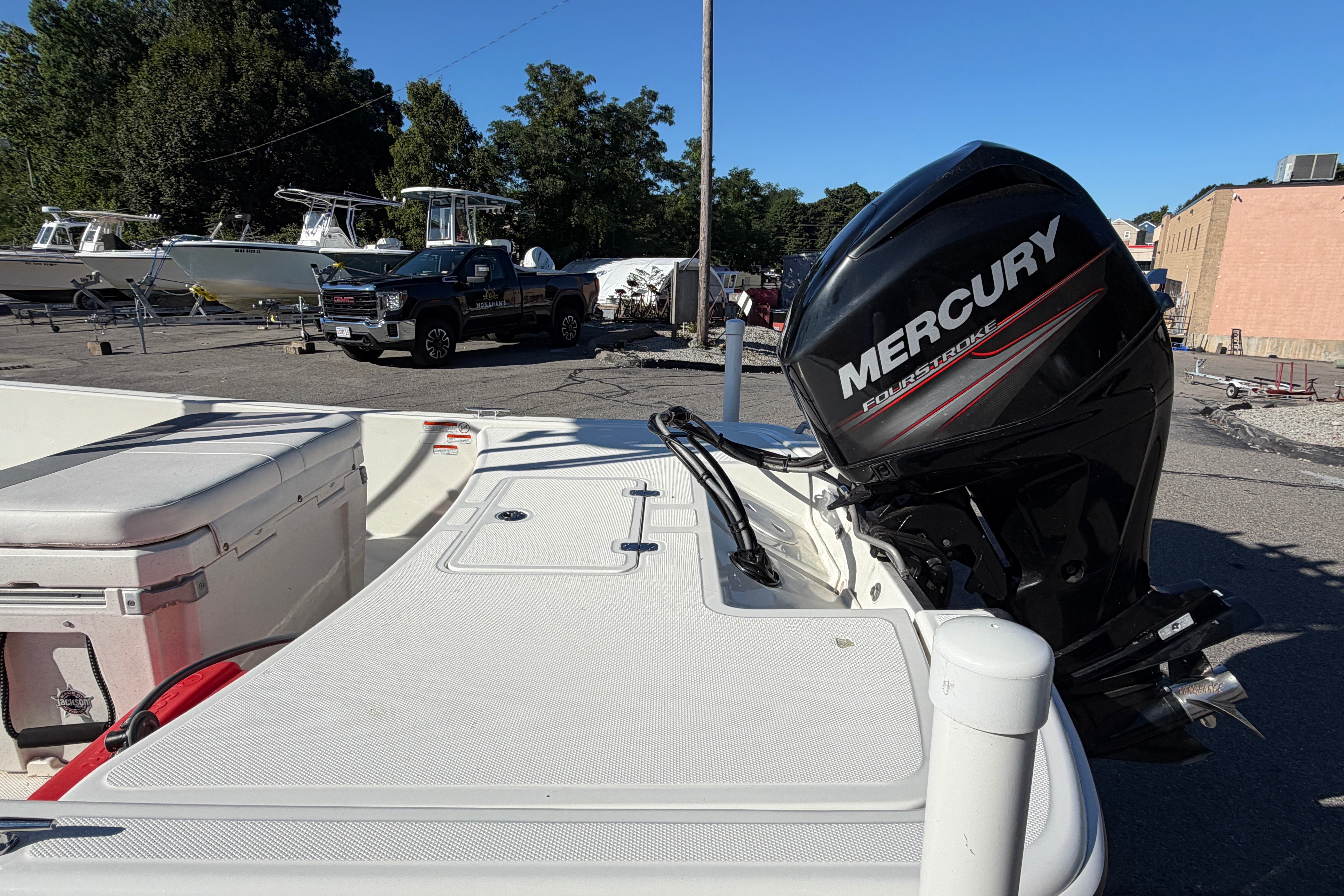 2019 Mako Pro Skiff 17 CC - Image 9