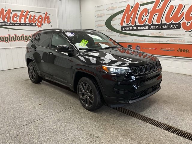 2025 Jeep Compass Limited 4x4 - Image 3