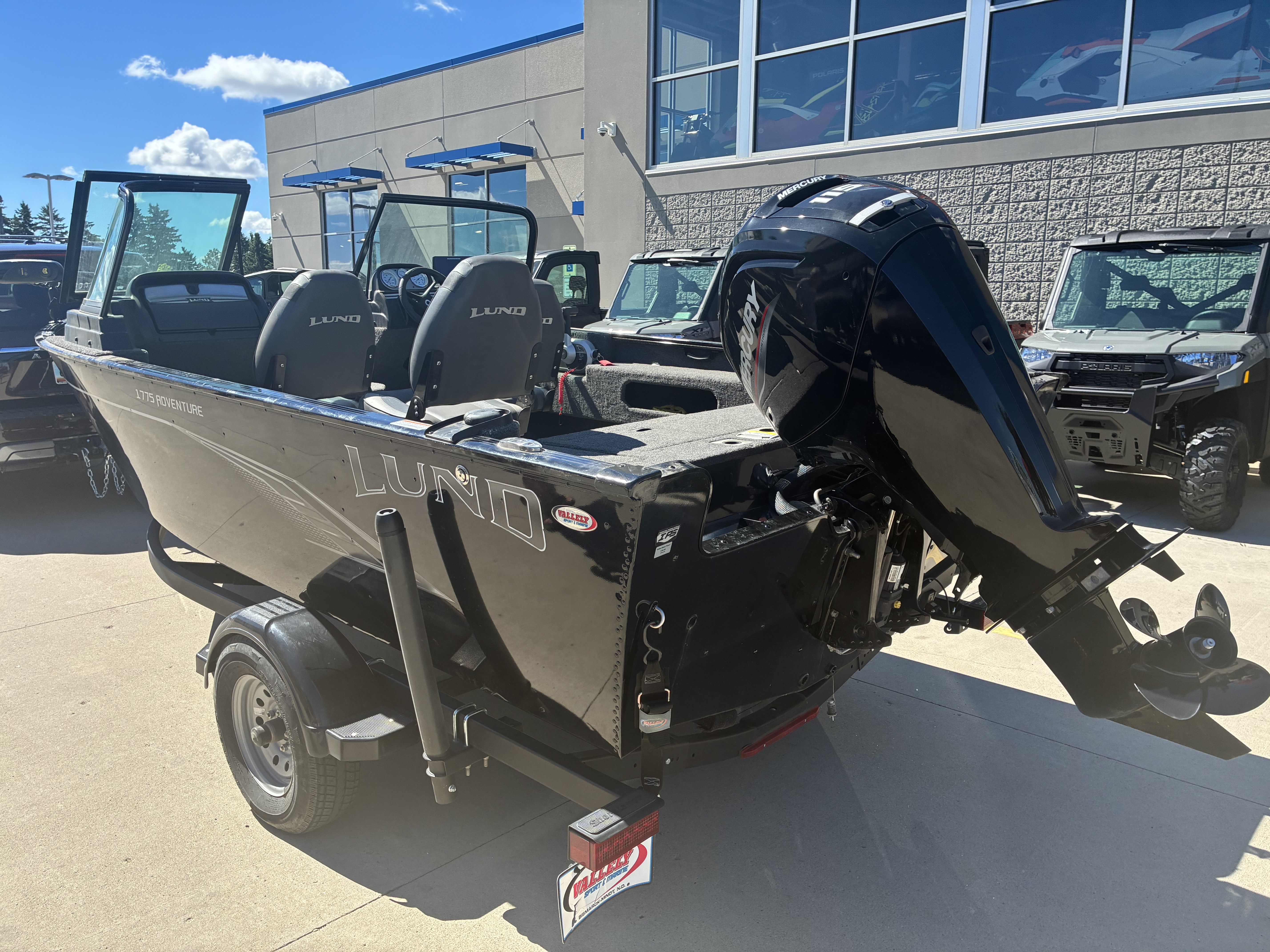 2022 Lund 1775 Adventurer Sport - Image 5