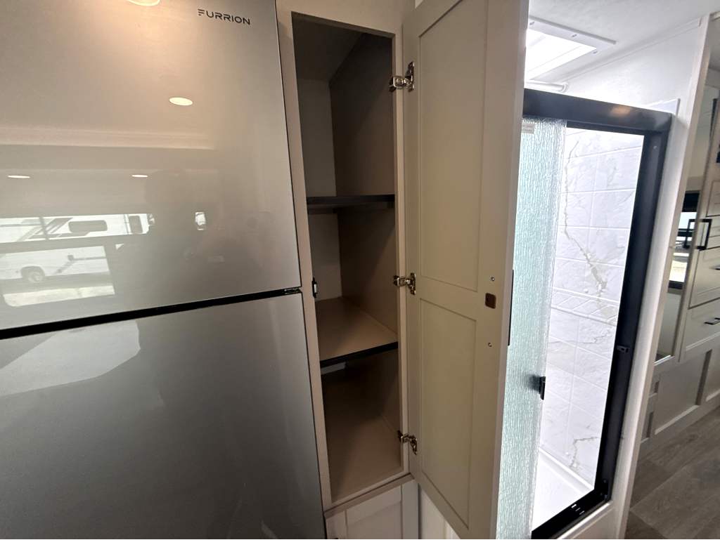 2027 ENTEGRA COACH ODYSSEY 29V - Image 25