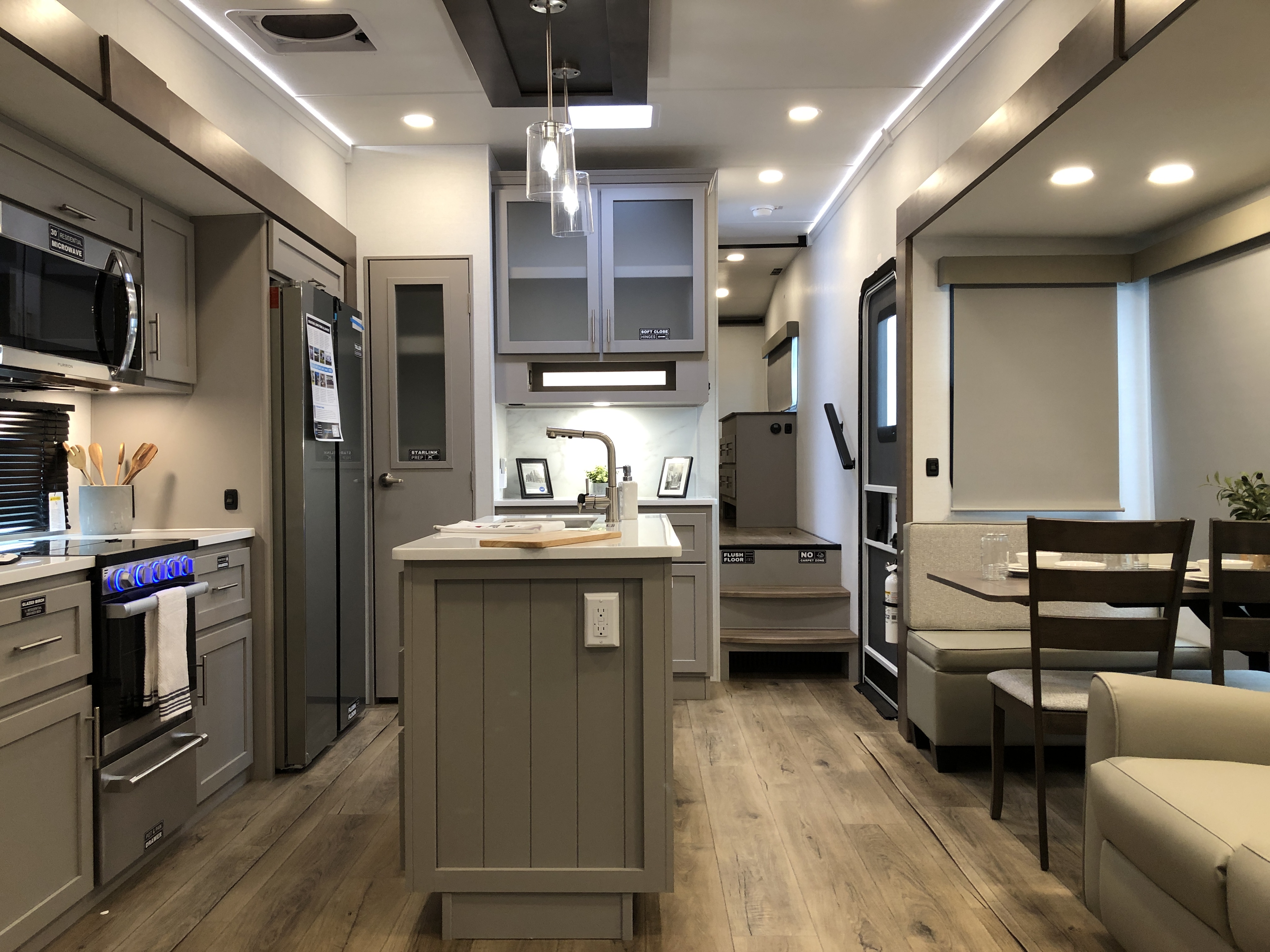 2026 Alliance RV Avenue 32RLS - Image 14