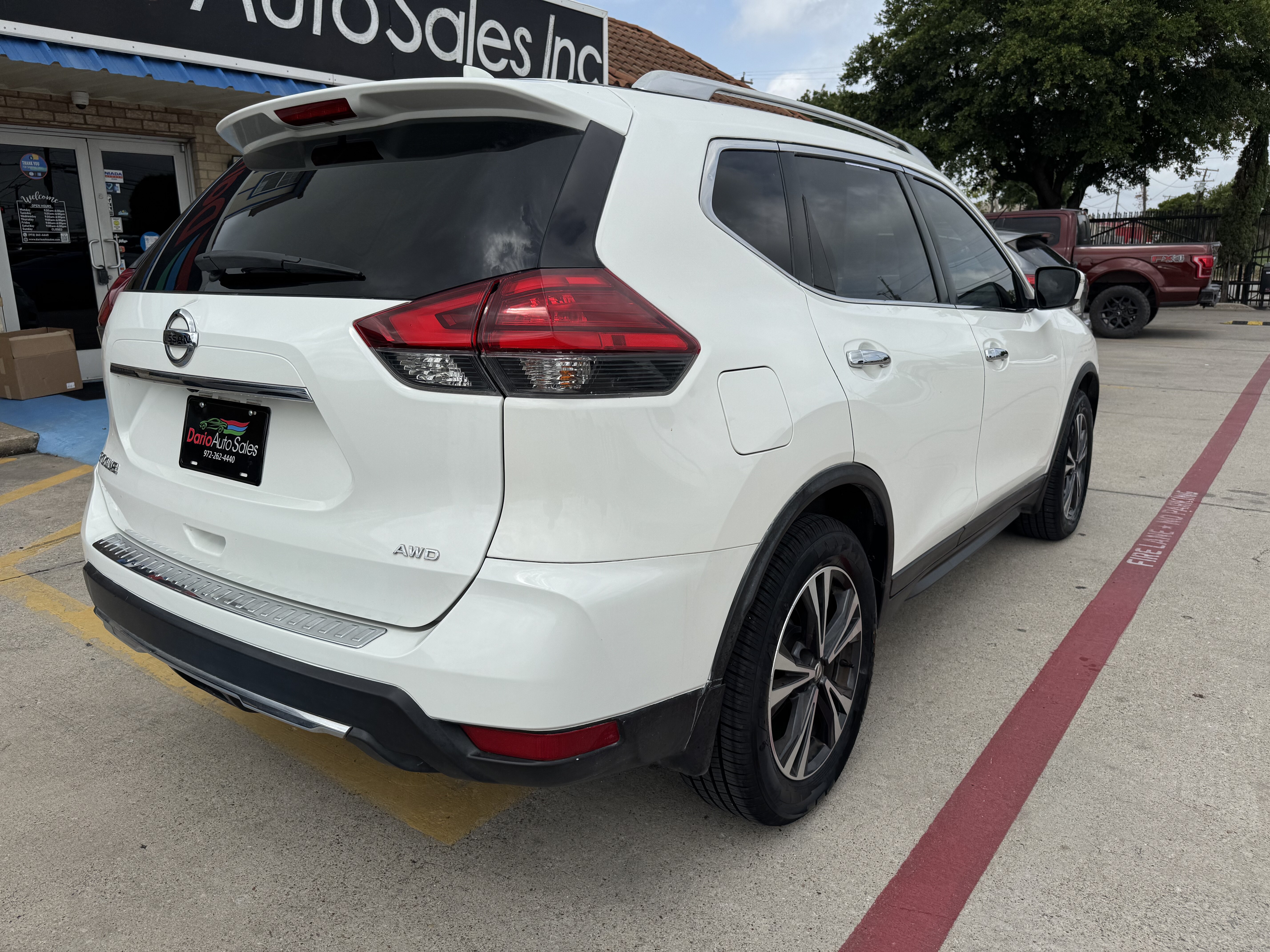 2017 Nissan Rogue Utility 4D S AWD I4 - Image 12