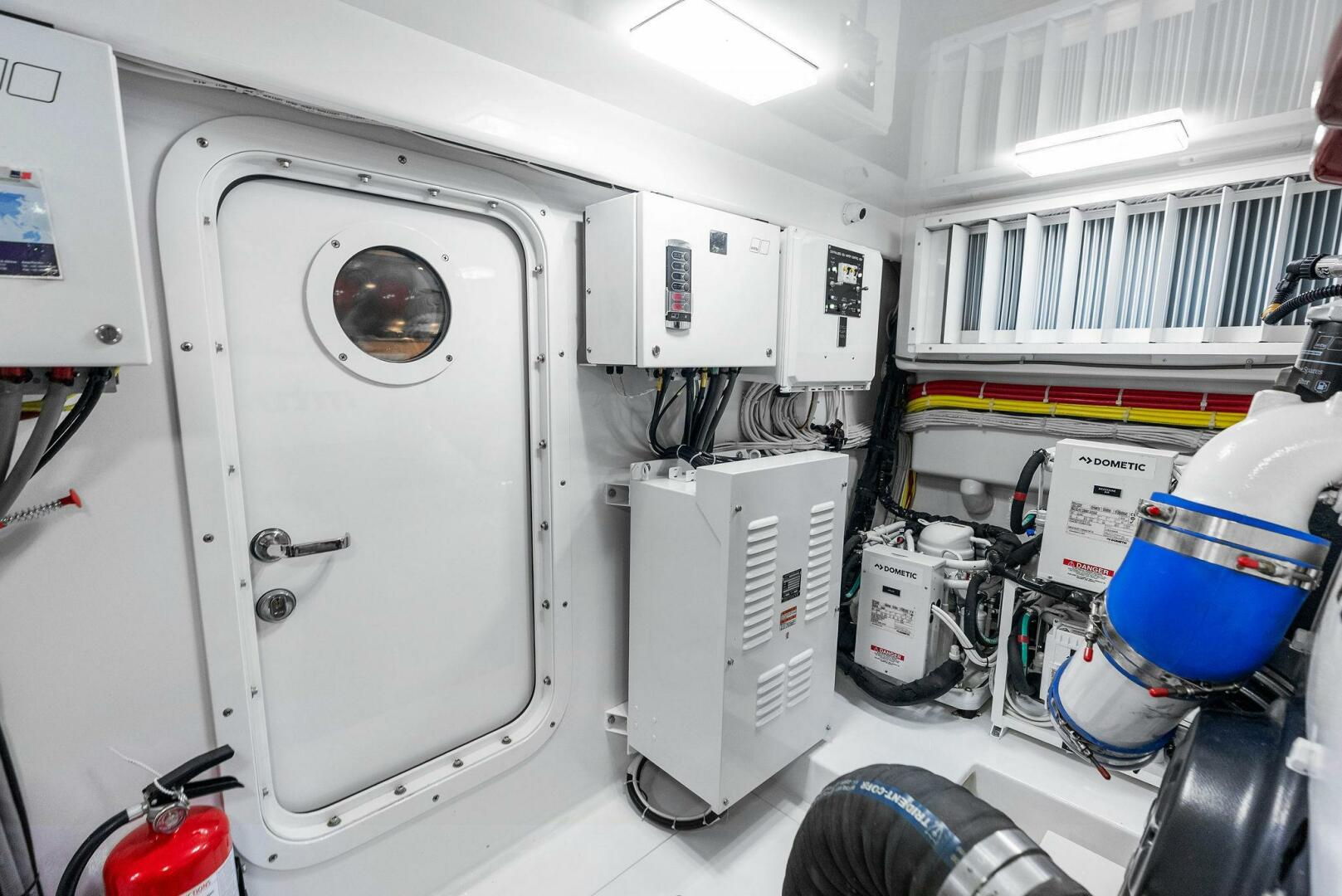 2022 Viking 68 Enclosed Bridge - Image 72
