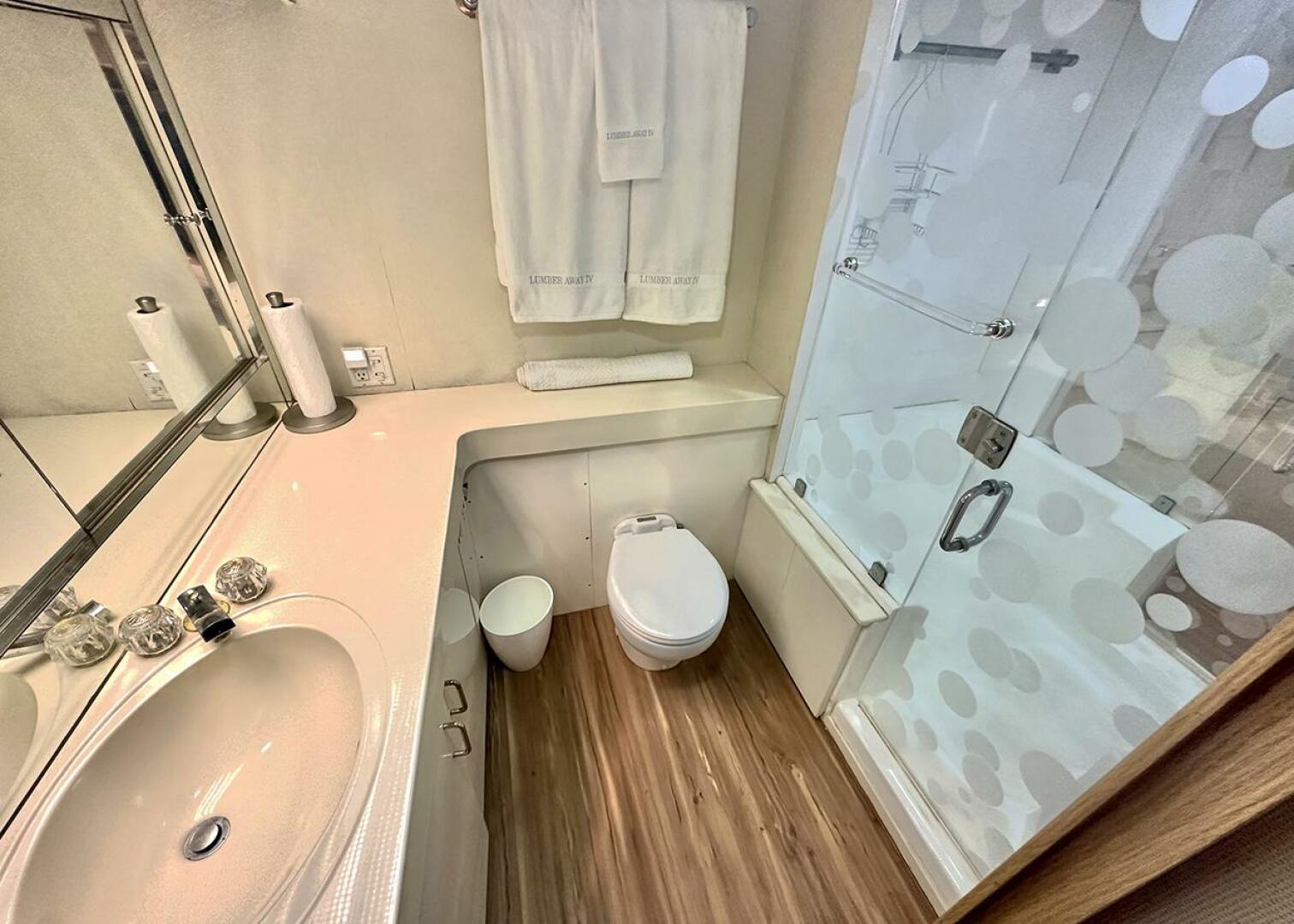 1994 Hatteras Cockpit Motoryacht - Image 3