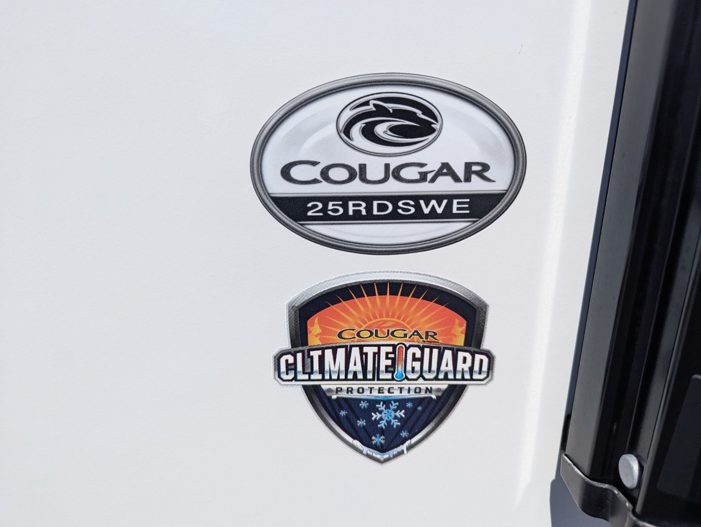 2021 Keystone Cougar Half-Ton West 25RDSWE - Image 13