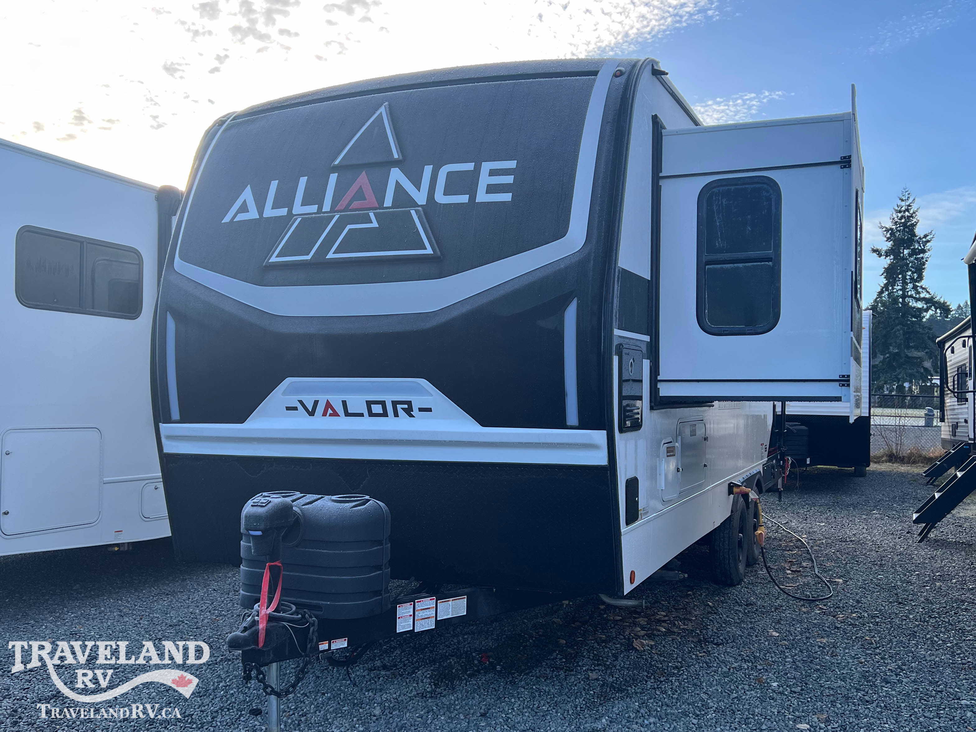 2026 Alliance RV Valor 23T15 - Image 3