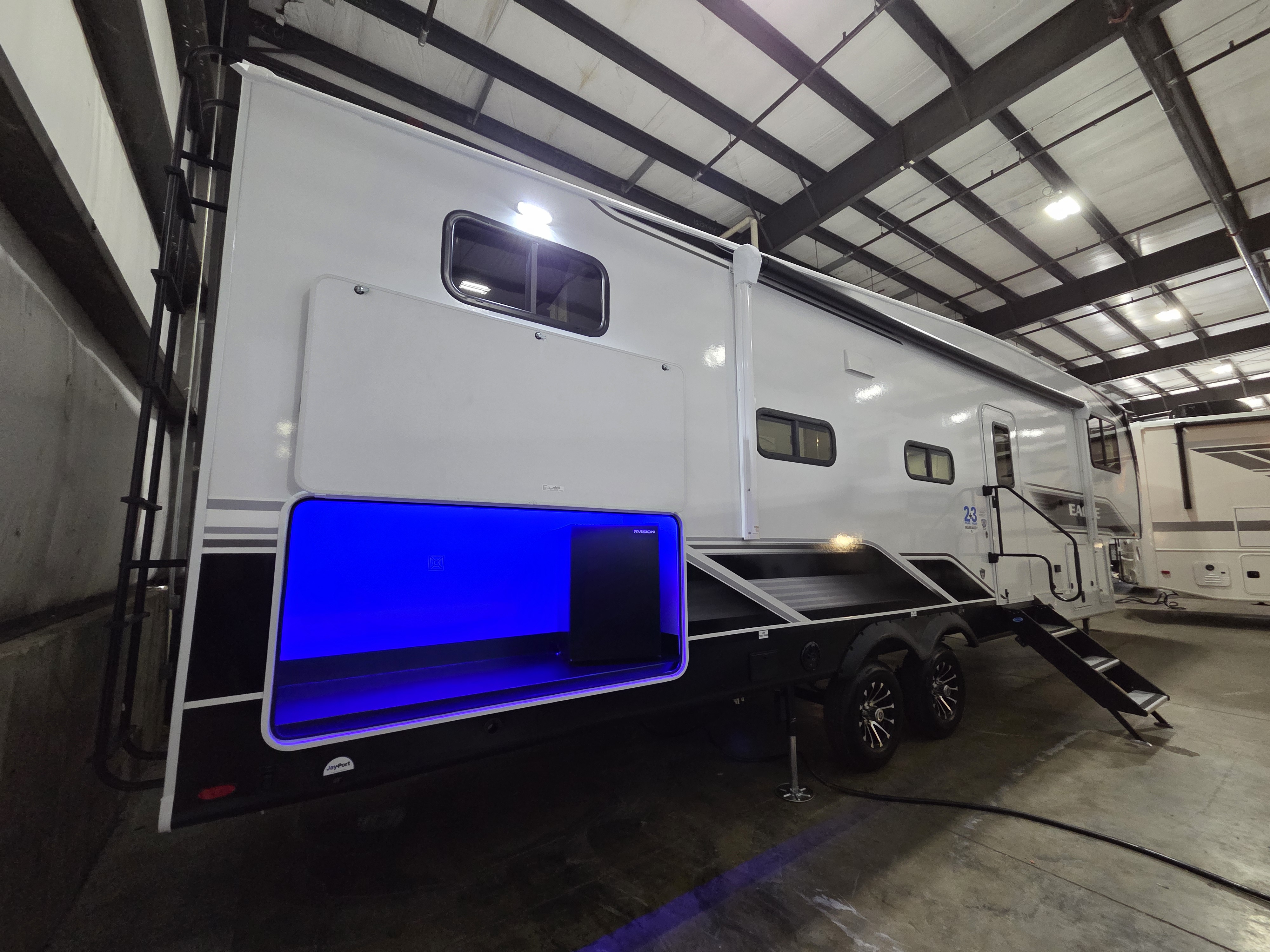 2026 Jayco Eagle HT 31QCD - Image 3