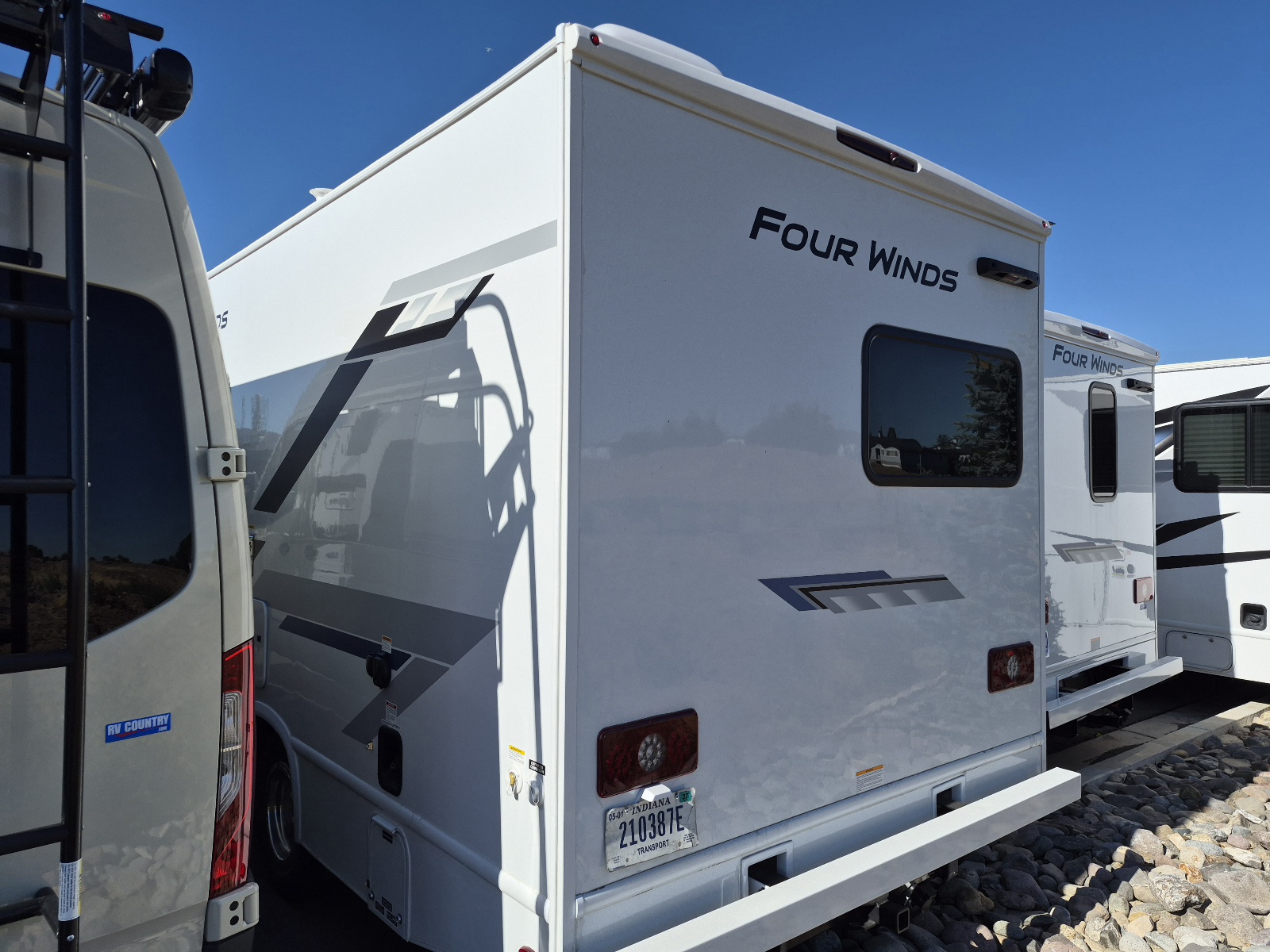 2027 Thor Motor Coach Four Winds Espec 21Z - Image 3