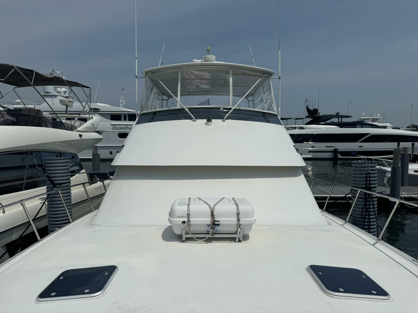 1994 Hatteras 54 Yacht - Image 20
