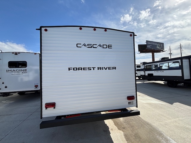 2026 CHEROKEE CASCADE 26LP - Image 3