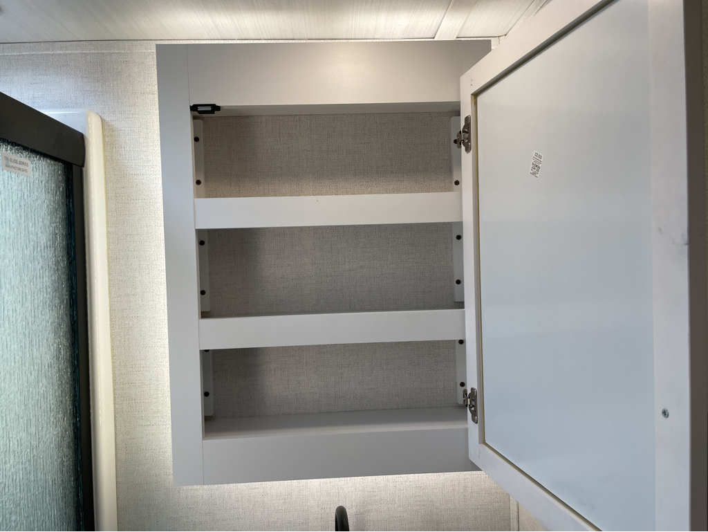 2023 Keystone Raptor 362 - Image 21