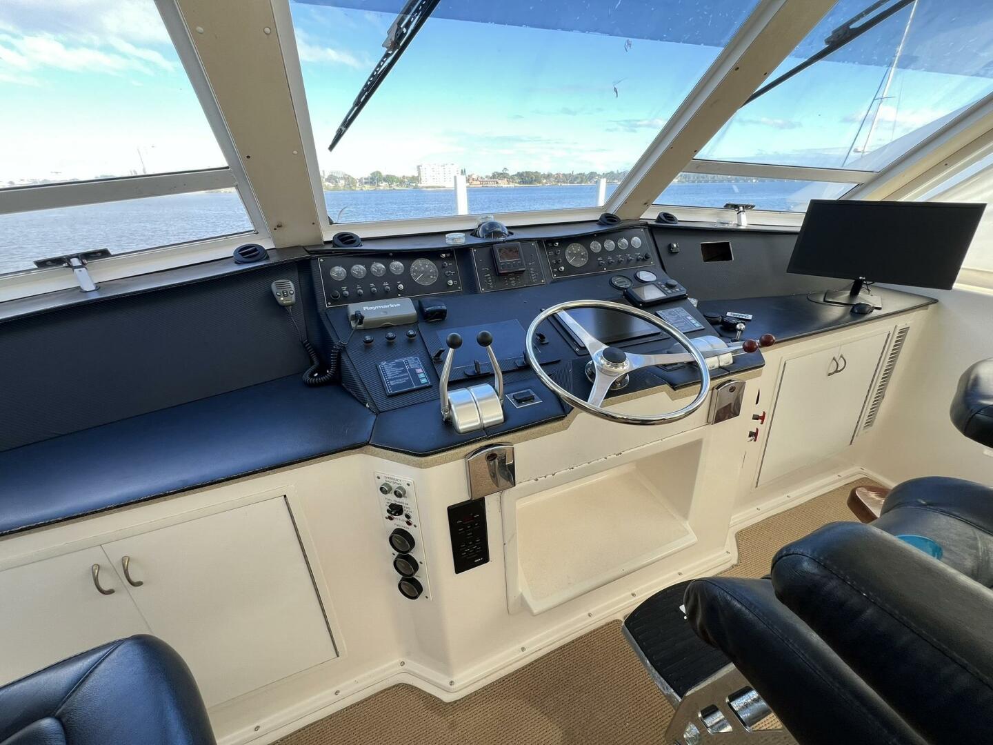 1999 Viking 60 CPMY - Image 35