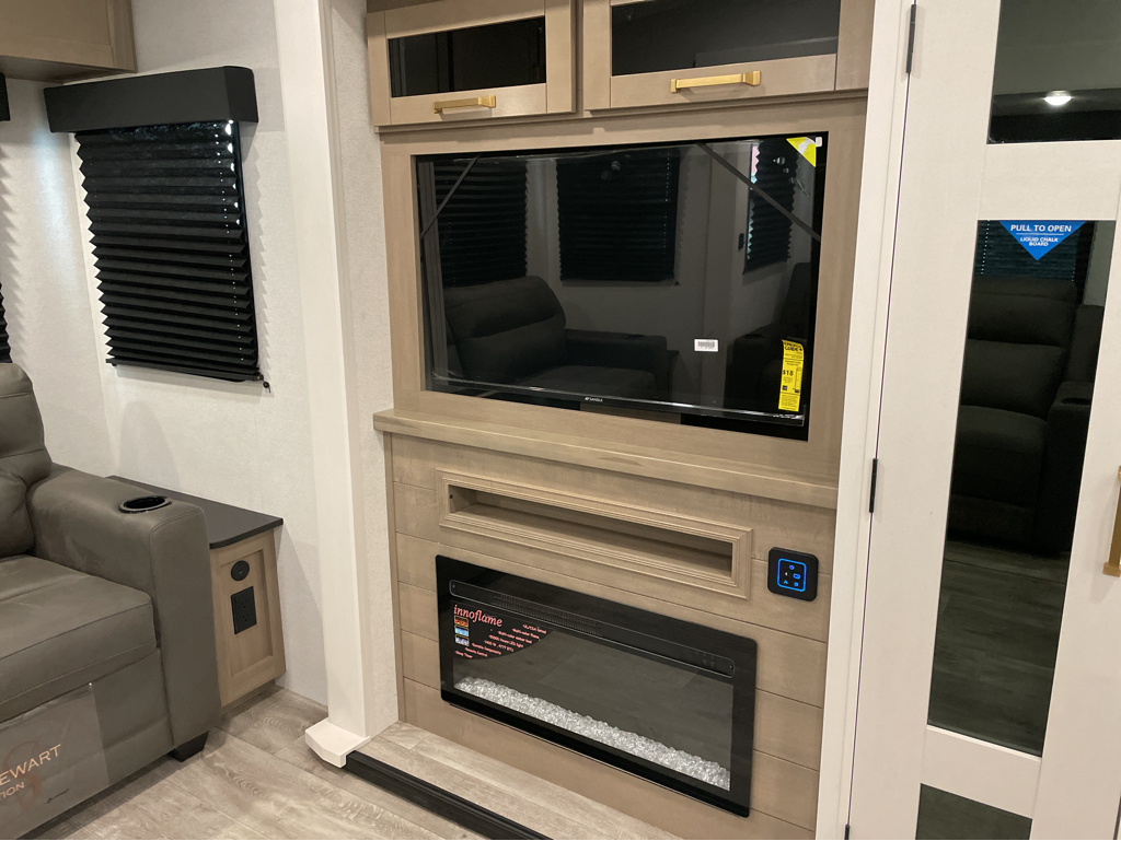 2026 Jayco Eagle SLE 30RLT - Image 9
