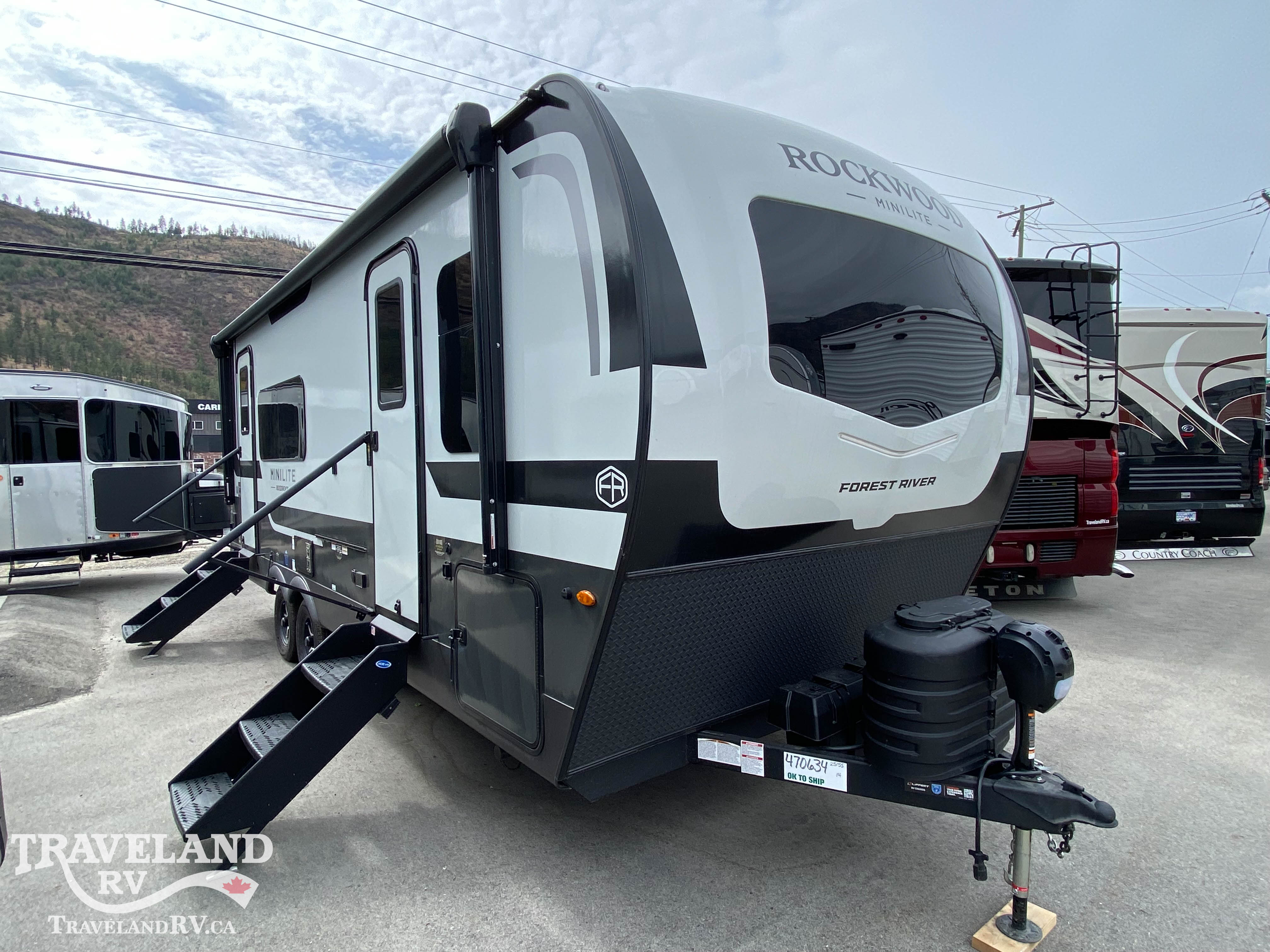 2027 Forest River Rockwood Mini Lite 2515S - Image 1