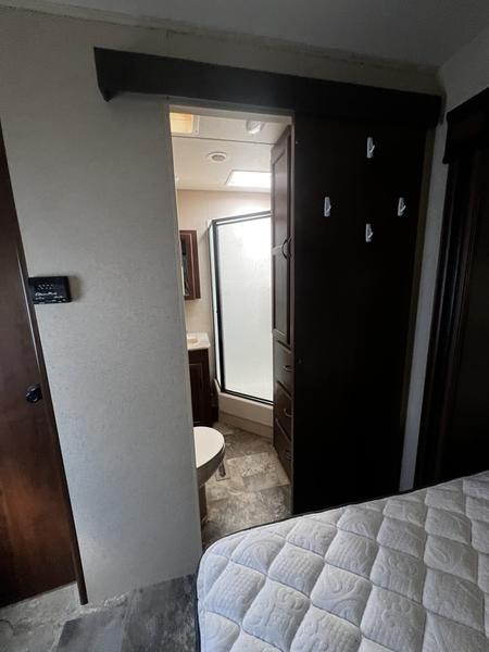 2015 Jayco 38RLTS - Image 20