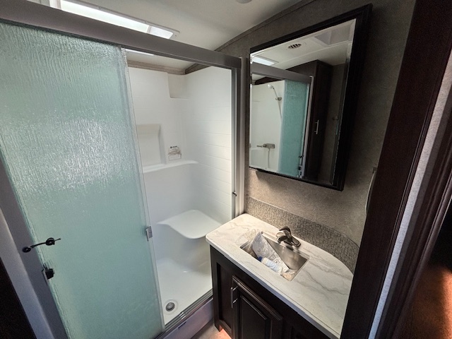 2018 Jayco North Point 379DBFS - Image 50