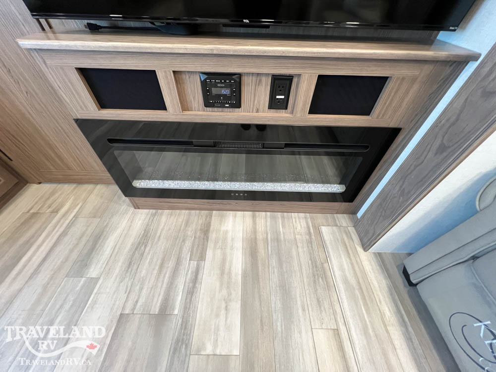 2023 Alliance RV Paradigm 395DS - Image 26