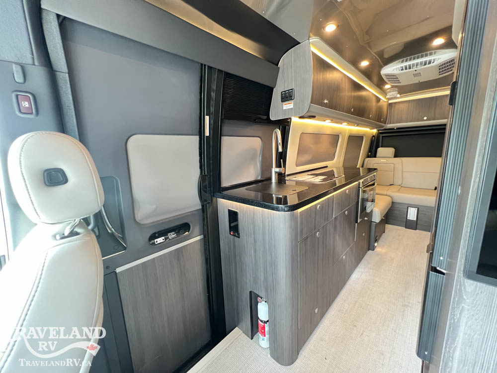 2024 Airstream Interstate 24GT AWD - Image 19