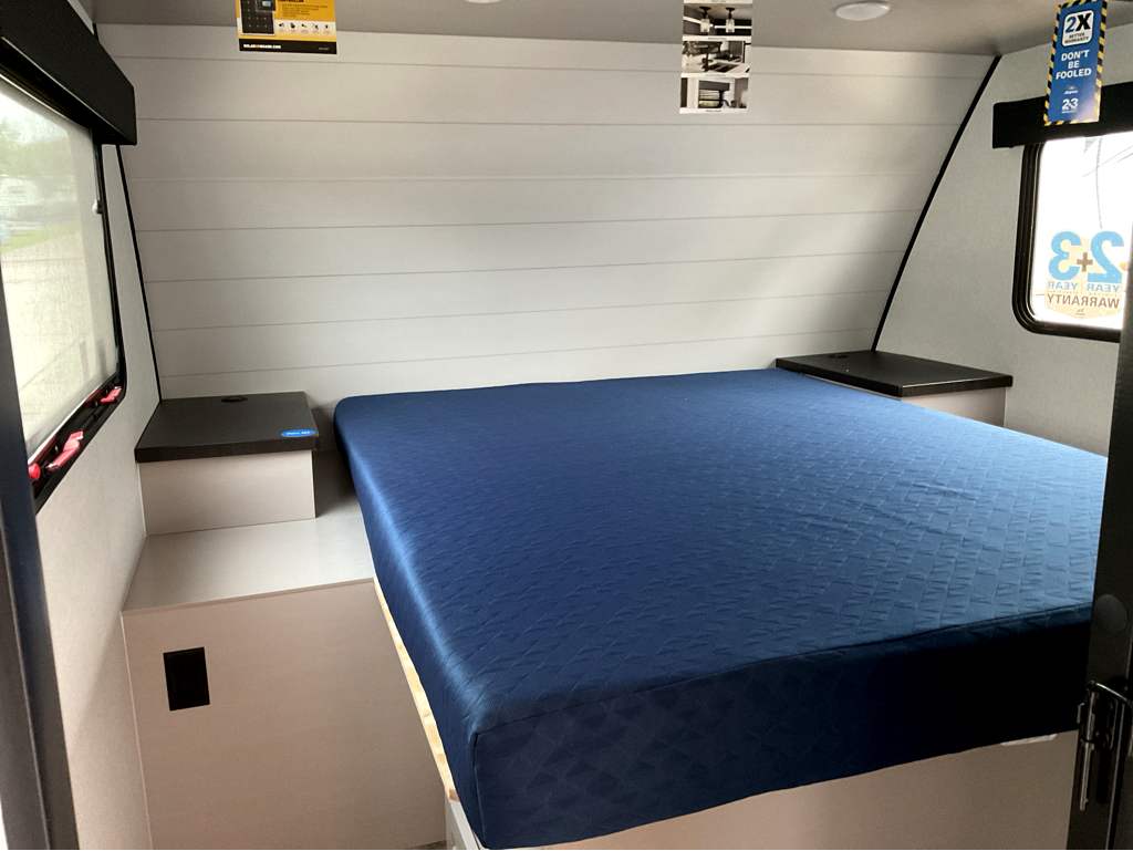 2026 JAYCO Jay Feather 29 BHB - Image 19