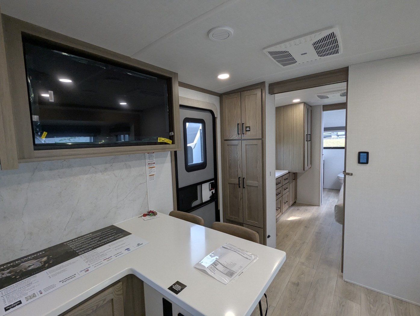 2026 Forest River Rockwood Signature 8263MBR - Image 16