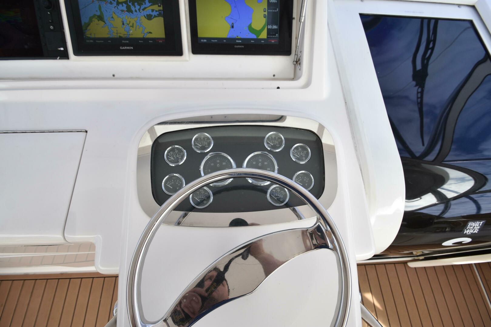 2003 Viking 45 Express - Image 16