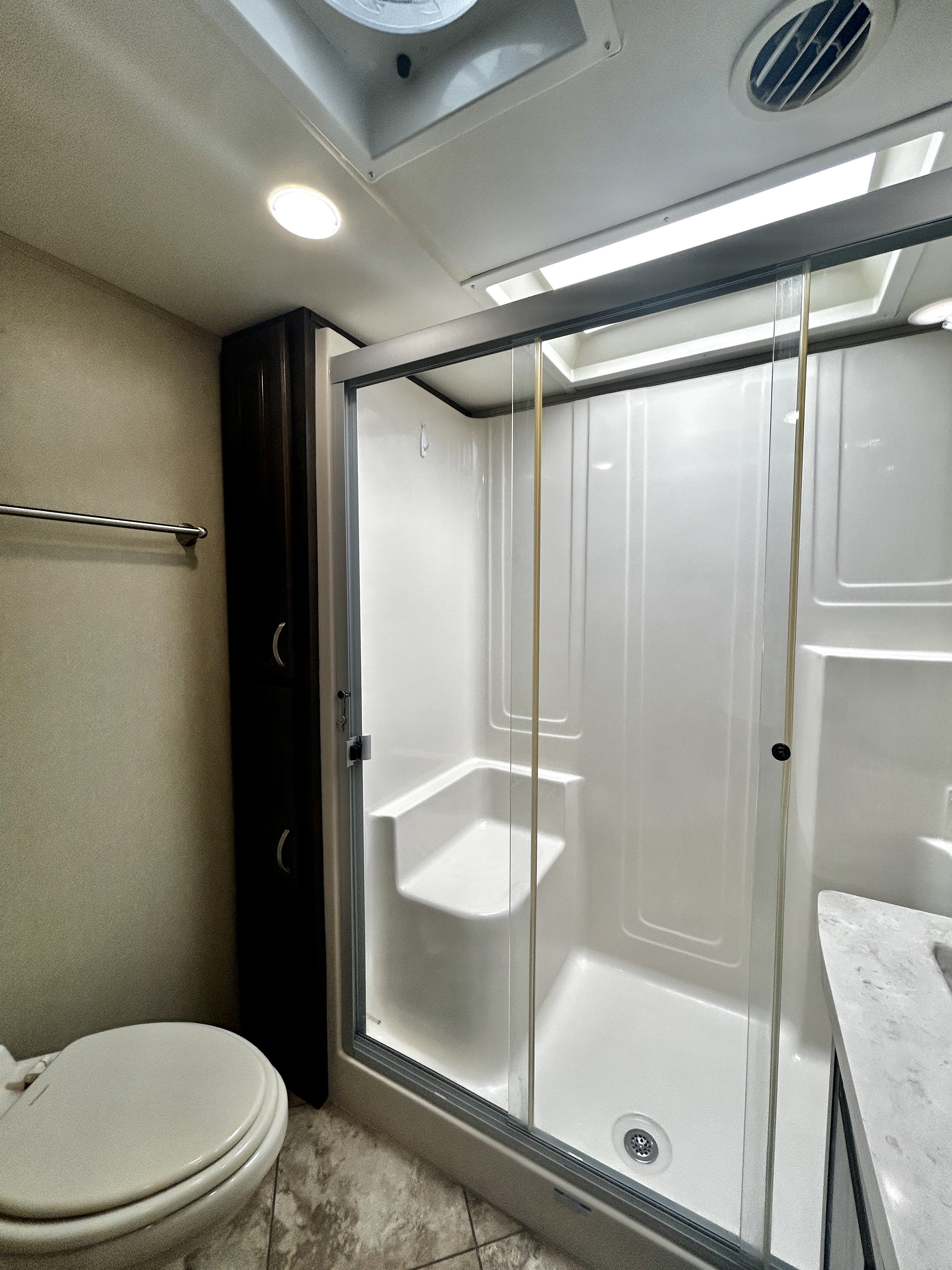 2017 Forest River Riverstone 38TS - Image 17