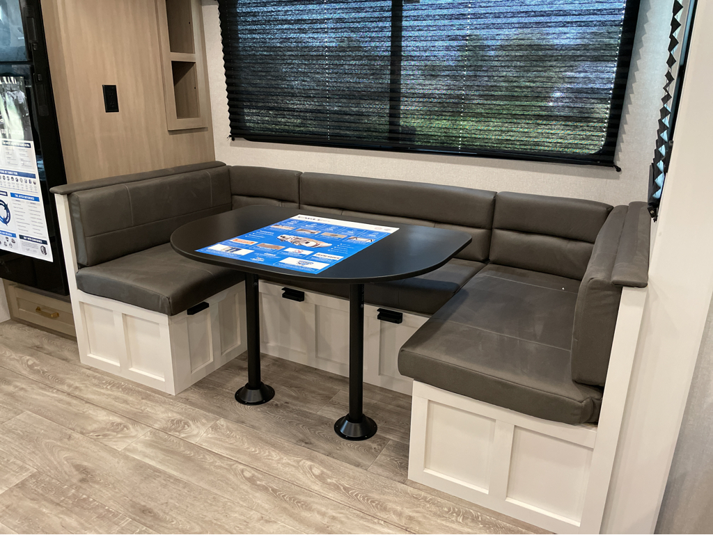 2026 Jayco Eagle SLE 28BHU - Image 7