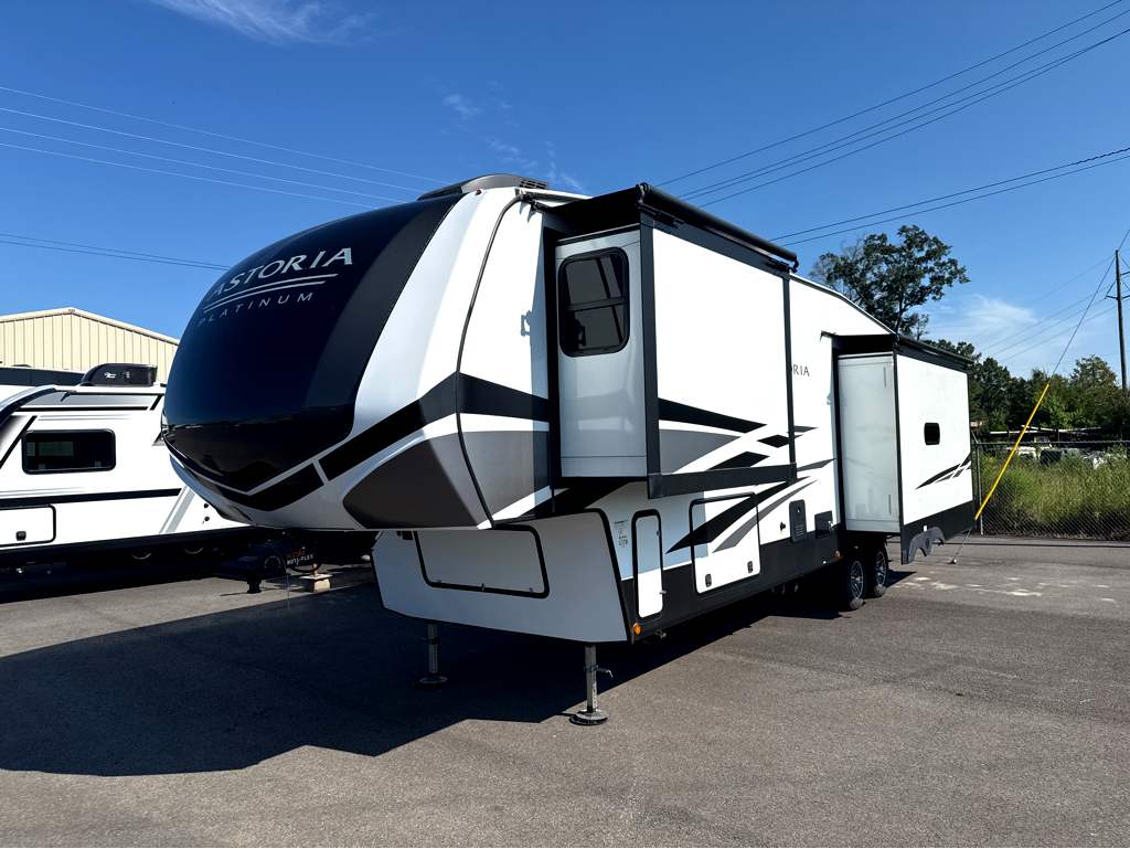2024 Dutchmen ASTORIA 3173RLP - Image 2