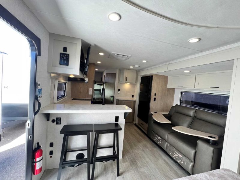 2027 Ember RV Touring Edition 2200ETL - Image 14